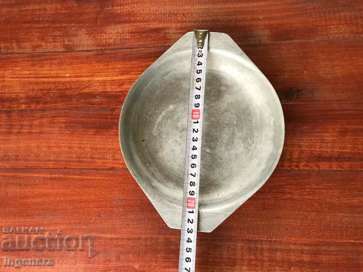 Auction TRAY PLATE DISH METAL Auction TRAY PLATE DISH METAL