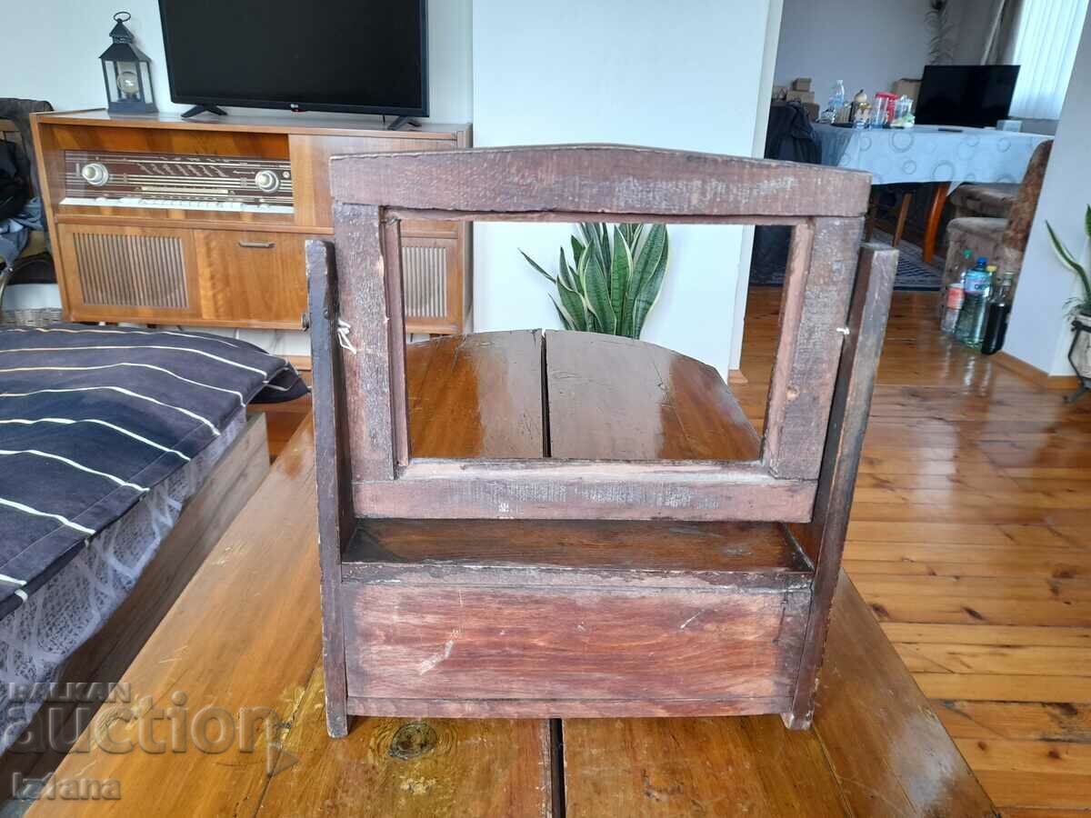 Auction An old bedside table Auction An old bedside table