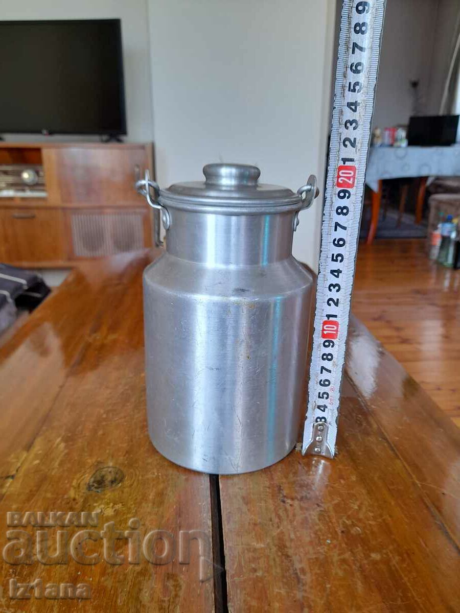 Аукцион Стара алуминиева котленка,гюм Аукцион Стара алуминиева котленка,гюм