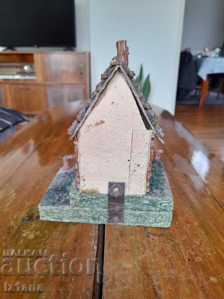 Auction  Old wooden decoration, house