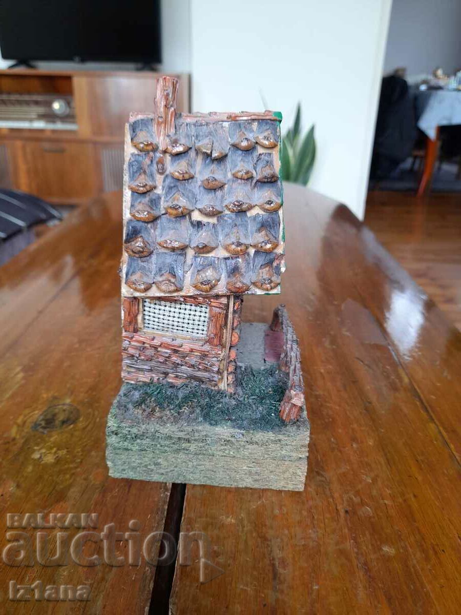 Delivery of Old wooden decoration, house