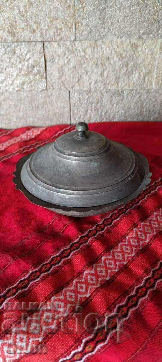 OLD RENAISSANCE COPPER VESSEL - SAHAN with price 249.00 BGN | € 127.31 OLD RENAISSANCE COPPER VESSEL - SAHAN with price 249.00 BGN | € 127.31