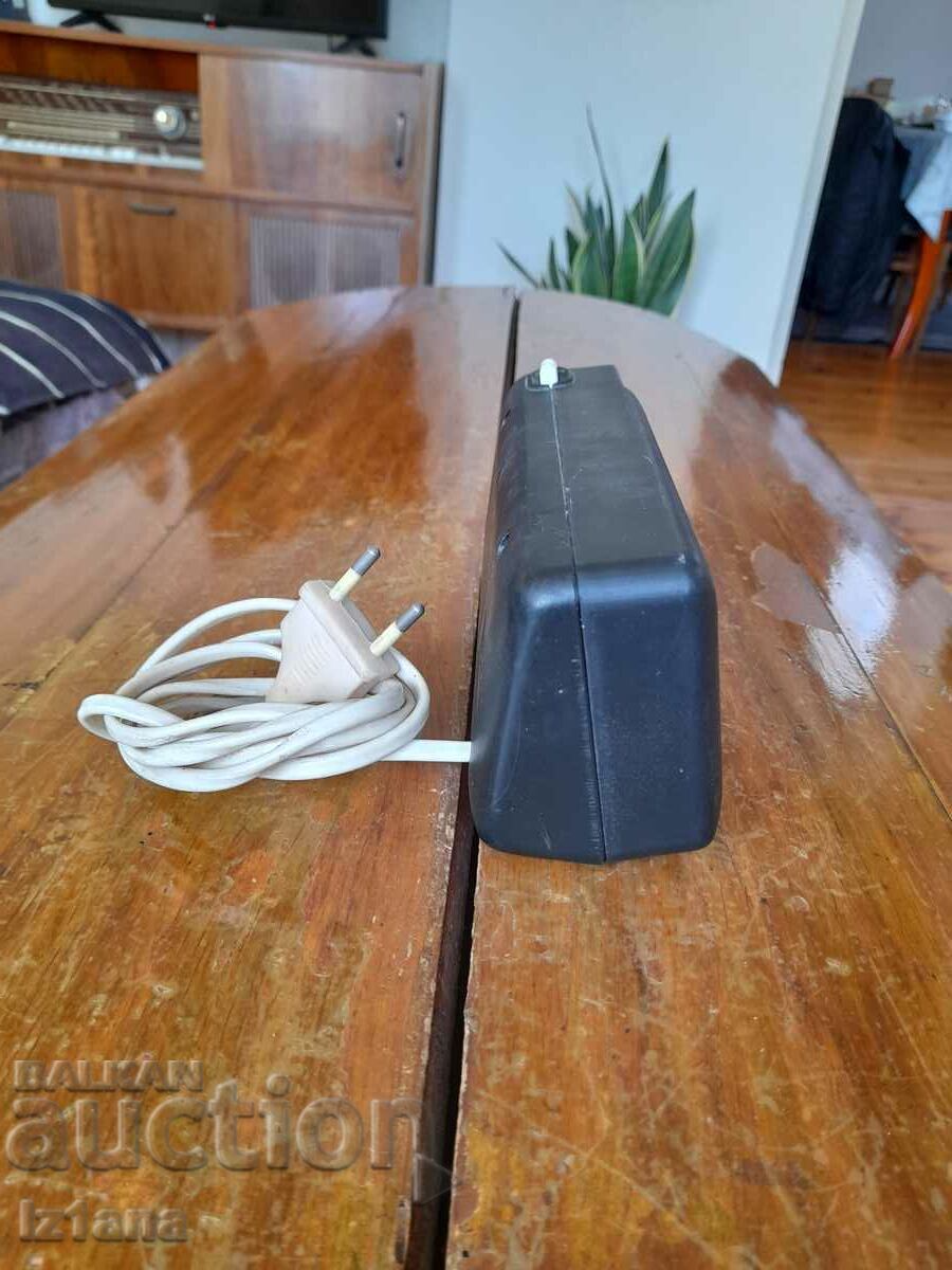 Delivery of Old Janus clock Delivery of Old Janus clock