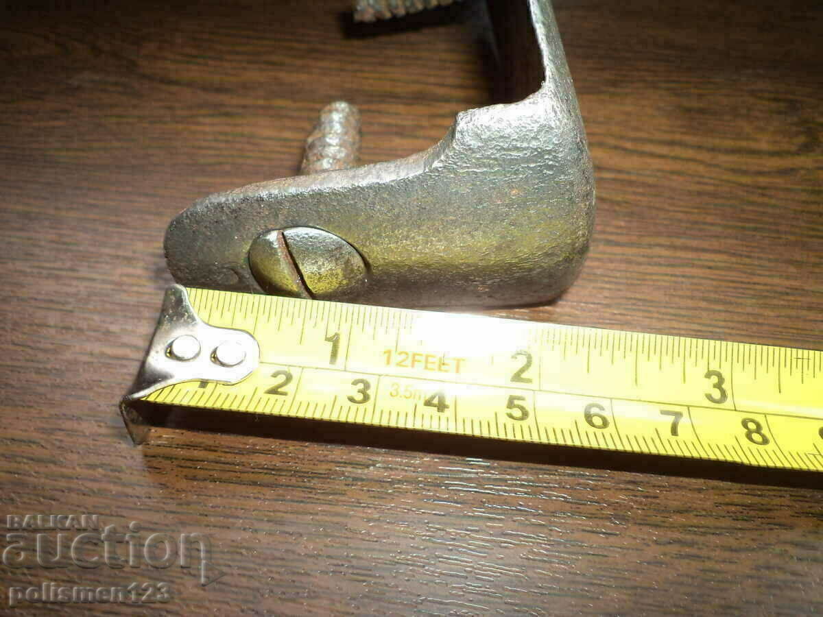 BUTT with price 90.00 BGN | € 46.02 BUTT with price 90.00 BGN | € 46.02