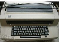 Typewriter IBM 196 C / 6705