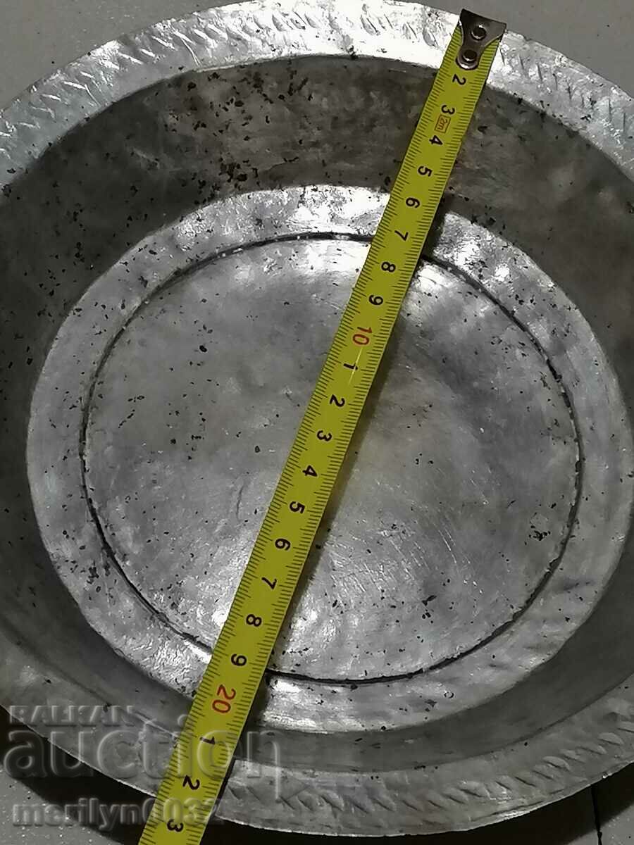 Delivery of Old copper sahan, baker, bowl, plate, tass Delivery of Old copper sahan, baker, bowl, plate, tass