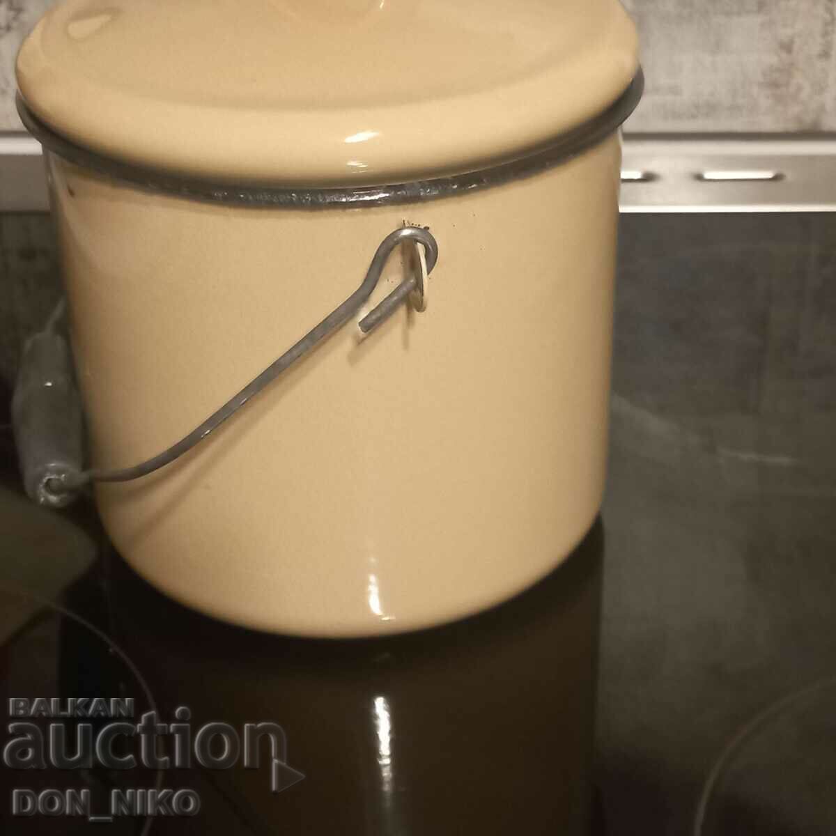 Auction  Enamelled Jug/Boiler