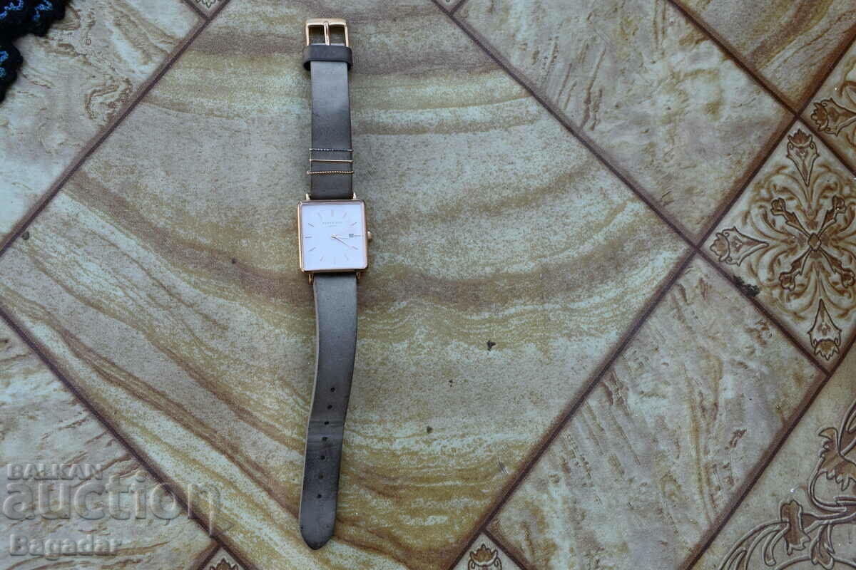 Rosefield the Ace watch with price 40.00 BGN | € 20.45