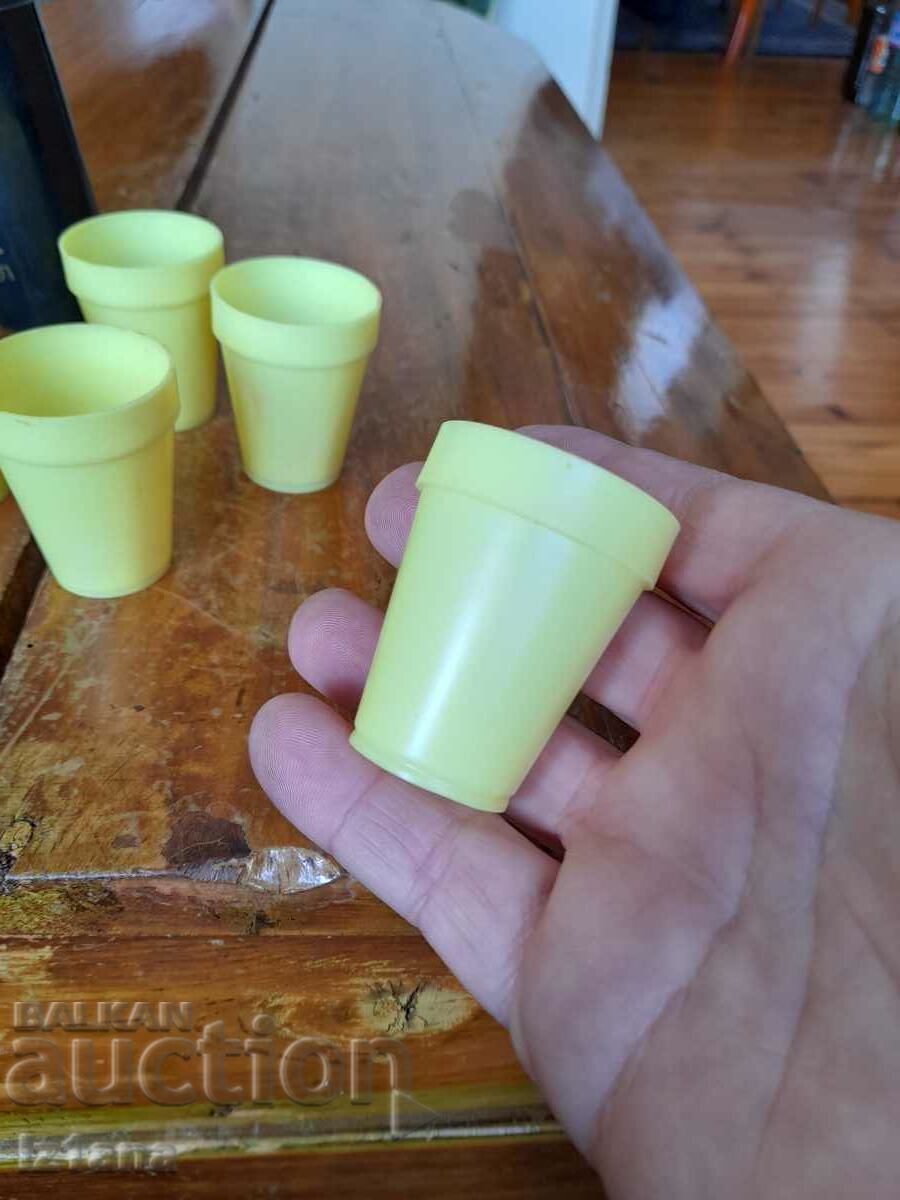 Old tourist, hunting cups - 5 Old tourist, hunting cups - 5