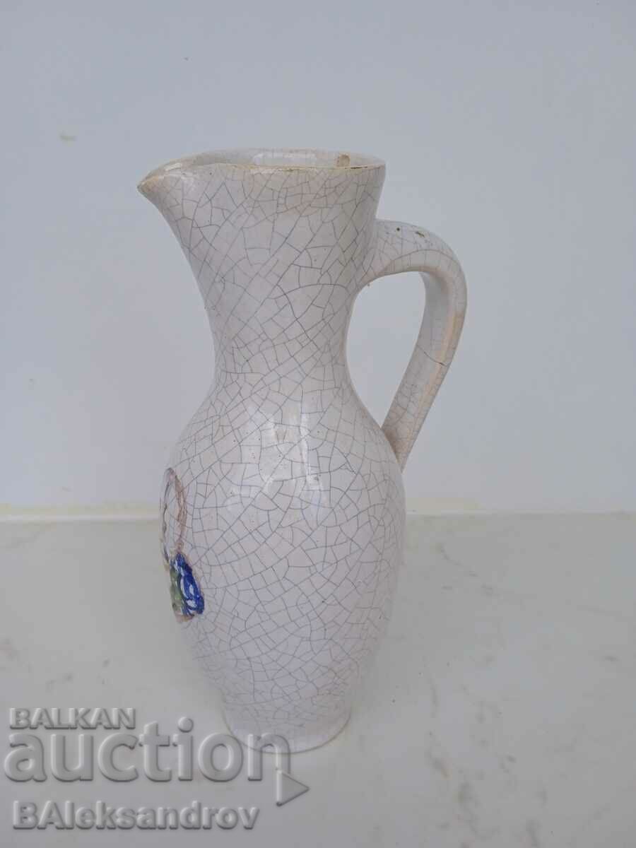 Auction Interesting jug cracked effect Auction Interesting jug cracked effect