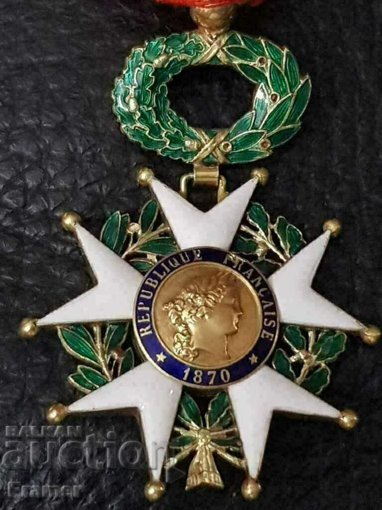 17 grams 18K GOLD Order of the French Legion 1870 GOLD with price 2100.00 BGN | € 1073.71 17 grams 18K GOLD Order of the French Legion 1870 GOLD with price 2100.00 BGN | € 1073.71