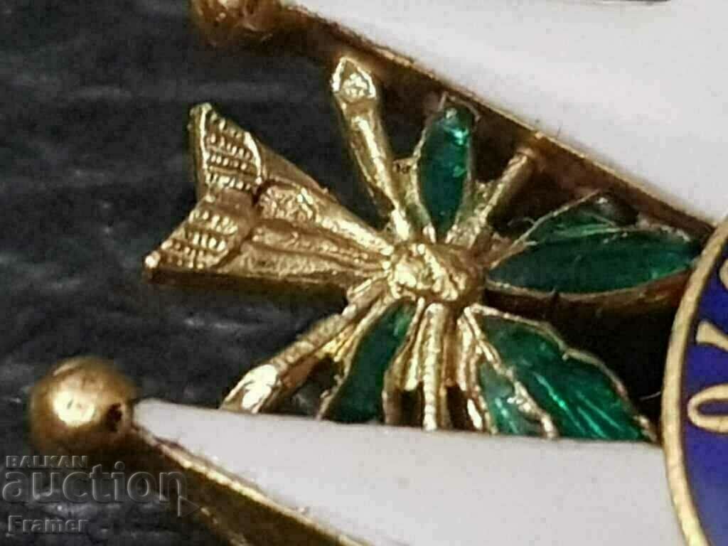 Auction 17 grams 18K GOLD Order of the French Legion 1870 GOLD Auction 17 grams 18K GOLD Order of the French Legion 1870 GOLD