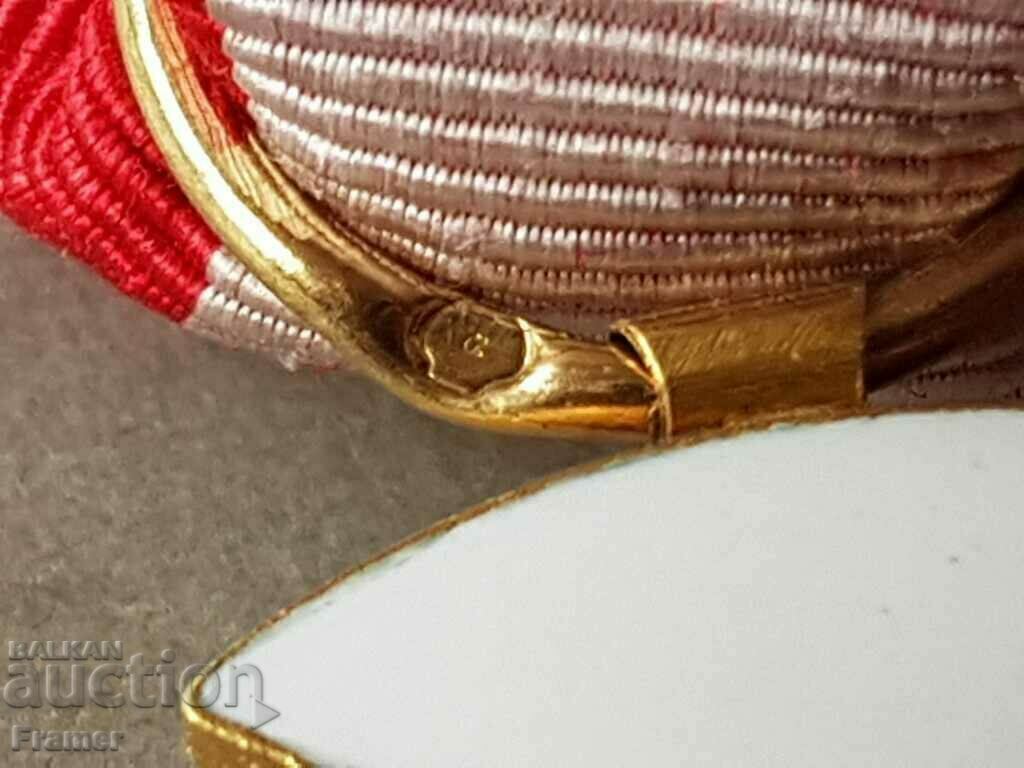 Gold Italian Order of the Crown Victor Emmanuel III gold - 7 Gold Italian Order of the Crown Victor Emmanuel III gold - 7