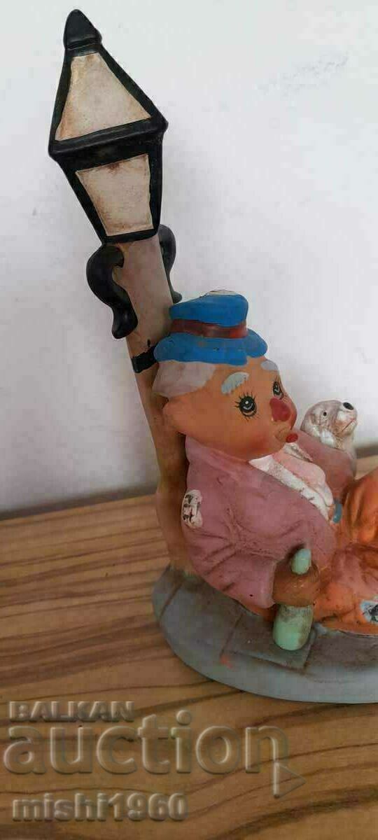 Δημοπρασία Κεραμική φιγούρα