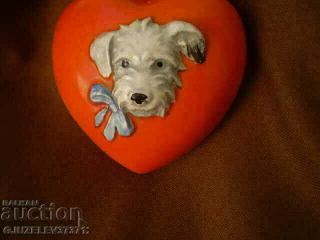 Rare find heart vase with dog very rare Hummel Goebel - 7 Rare find heart vase with dog very rare Hummel Goebel - 7