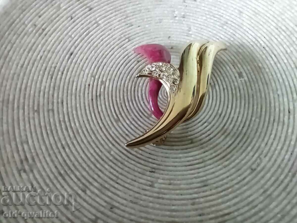 Attractive BROOCH, Silver 925, gilding and enamel with price 97.00 BGN | € 49.60 Attractive BROOCH, Silver 925, gilding and enamel with price 97.00 BGN | € 49.60