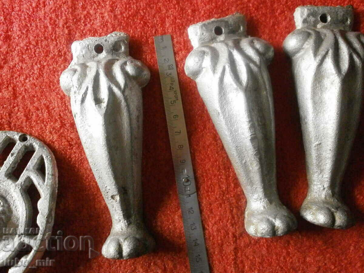 Delivery of LOT OLD OIL FURNACE LEG AND APPLIANCE