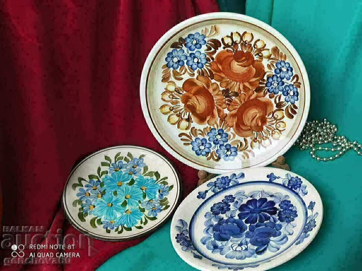 Аукцион Рисувани чинии за декорация POLAND