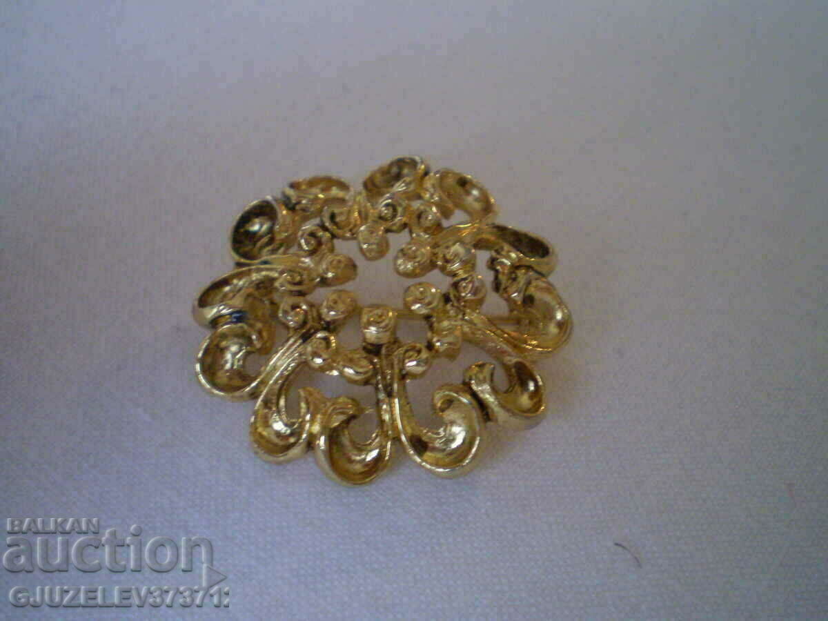 women's brooch GERMANY - 6 women's brooch GERMANY - 6