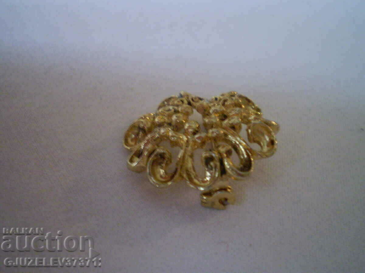 women's brooch GERMANY - 7 women's brooch GERMANY - 7