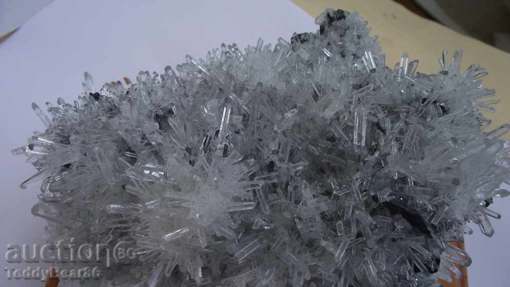 MINERAL Mountain crystal - from the Rhodopes - 5 MINERAL Mountain crystal - from the Rhodopes - 5