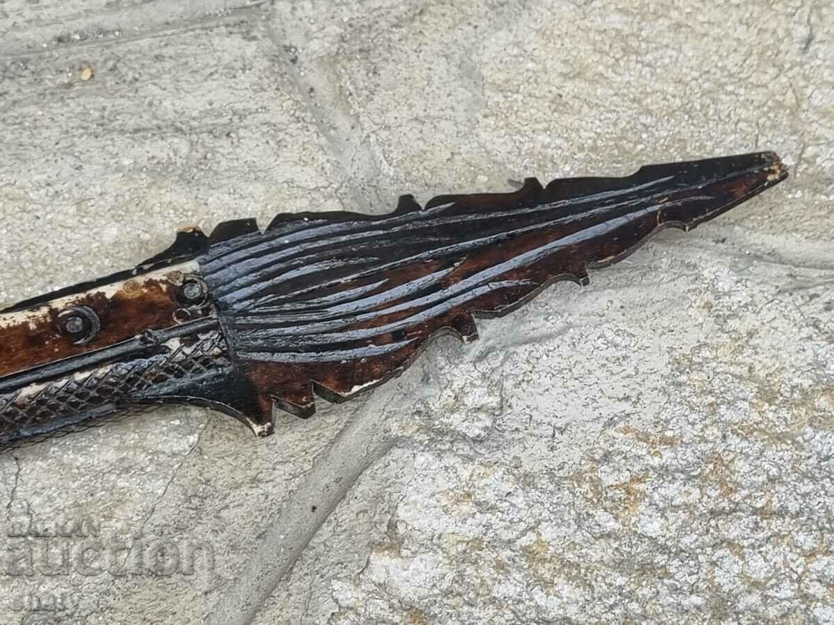 Delivery of Old African bone pipe for shooting poison p Delivery of Old African bone pipe for shooting poison p