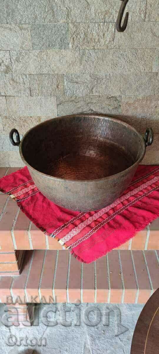 UNIQUE! OLD RENAISSANCE HAND FORGED COPPER DISH - BASSAN with price 749.00 BGN | € 382.96 UNIQUE! OLD RENAISSANCE HAND FORGED COPPER DISH - BASSAN with price 749.00 BGN | € 382.96