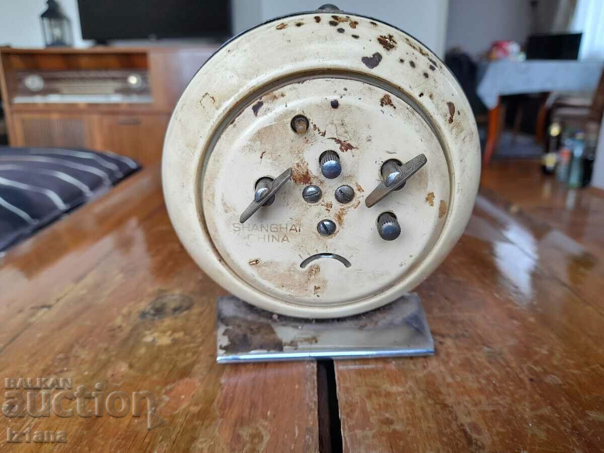 Delivery of Old Clock Shanghai China Delivery of Old Clock Shanghai China