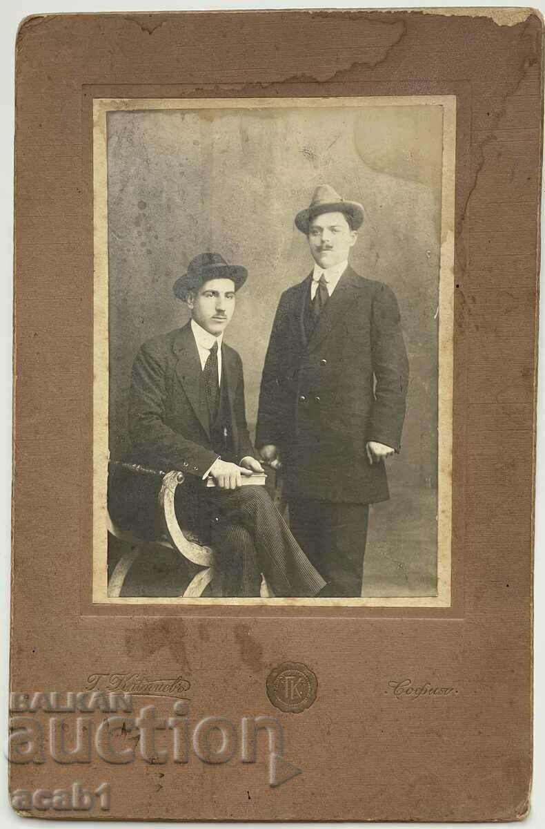 Photo and two documents with price 29.99 BGN | € 15.33 Photo and two documents with price 29.99 BGN | € 15.33