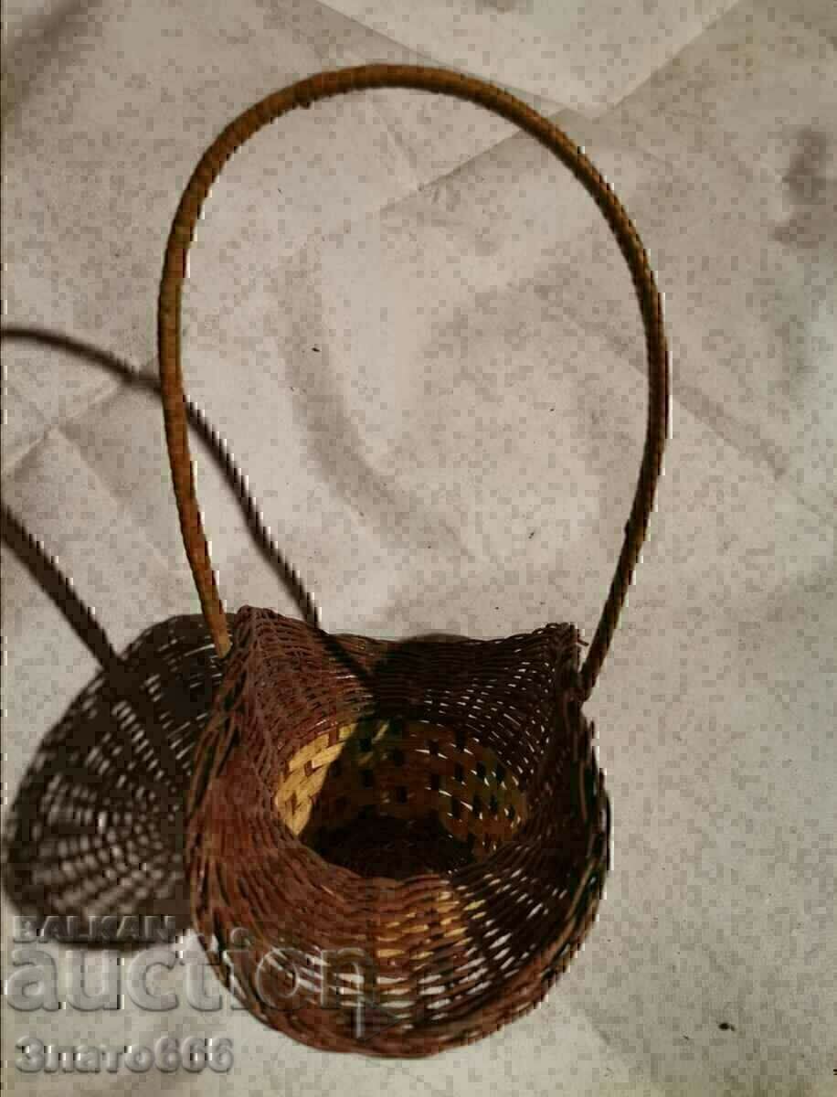 Delivery of A small basket Delivery of A small basket