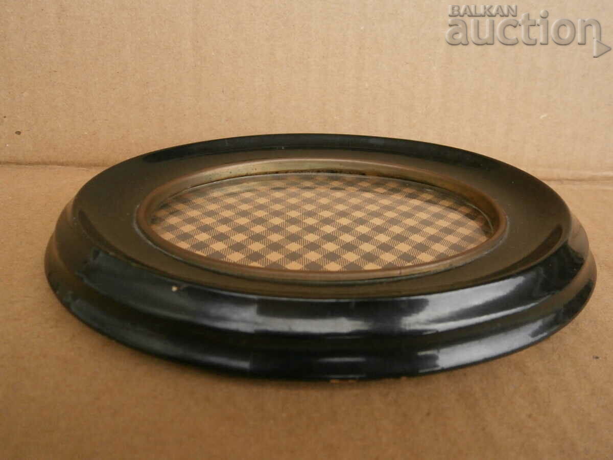 Доставка на СТАРИННА РАМКА ЗА СНИМКА С ИЗПЪКНАЛО СТЪКЛО Доставка на СТАРИННА РАМКА ЗА СНИМКА С ИЗПЪКНАЛО СТЪКЛО