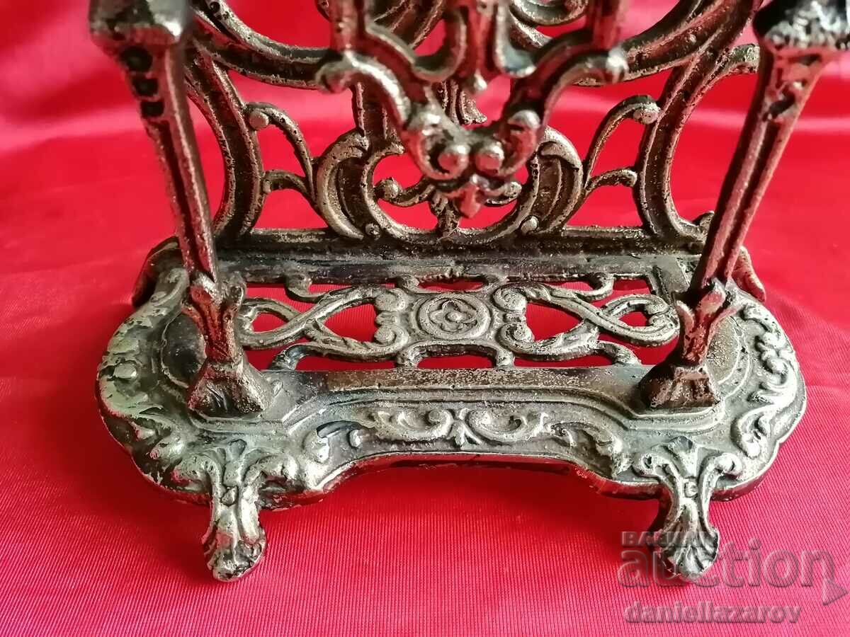 Auction Table Mantel Baroque Clock Auction Table Mantel Baroque Clock