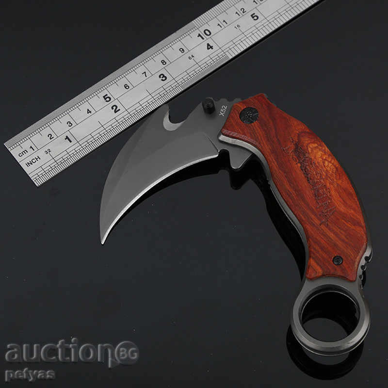 Auction Karabbit Knife with wooden handle and clip attachment Auction Karabbit Knife with wooden handle and clip attachment