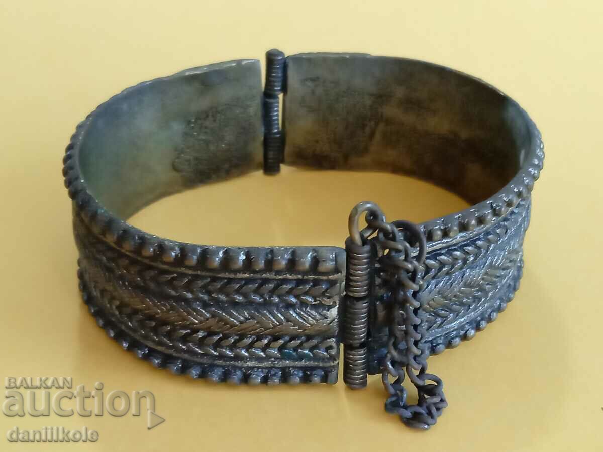 Auction  *$*Y*$* VERY OLD BRACELET OVER 100 YEARS OLD *$*Y*$*