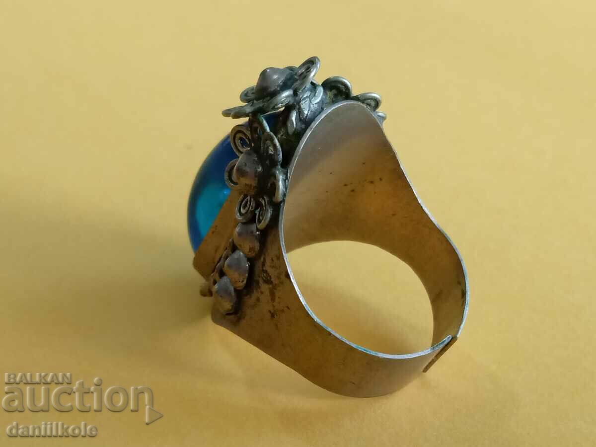 Delivery of *$*Y*$* VERY OLD RING OVER 100 YEARS OLD *$*Y*$* Delivery of *$*Y*$* VERY OLD RING OVER 100 YEARS OLD *$*Y*$*