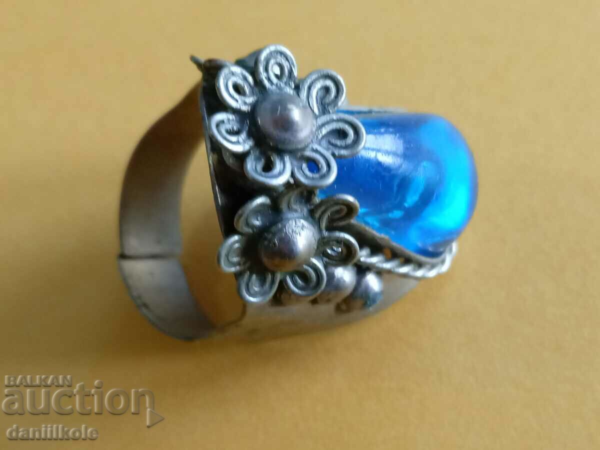 *$*Y*$* VERY OLD RING OVER 100 YEARS OLD *$*Y*$* - 6 *$*Y*$* VERY OLD RING OVER 100 YEARS OLD *$*Y*$* - 6