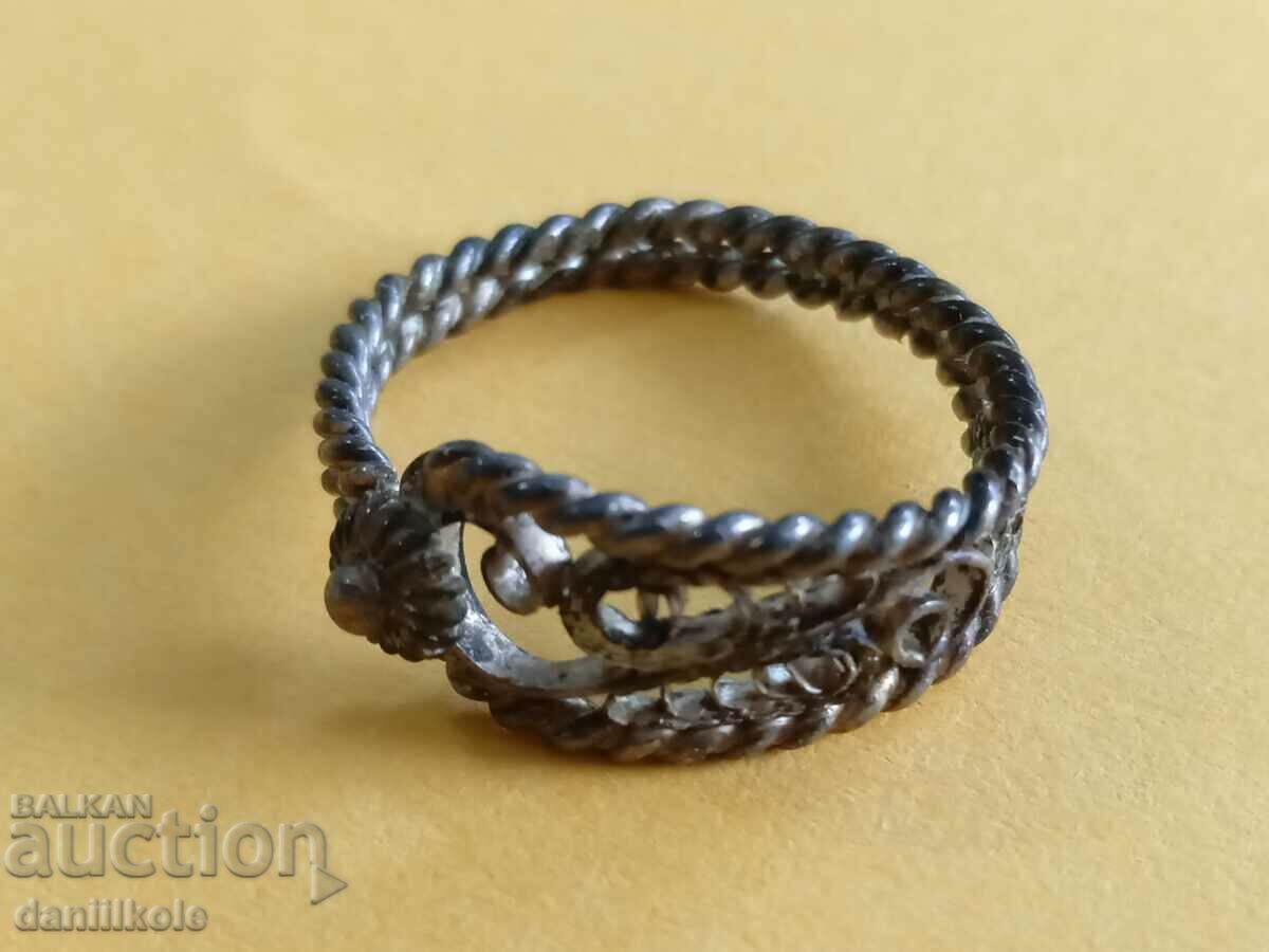 *$*Y*$* VERY OLD RING OVER 100 YEARS OLD *$*Y*$* - 7