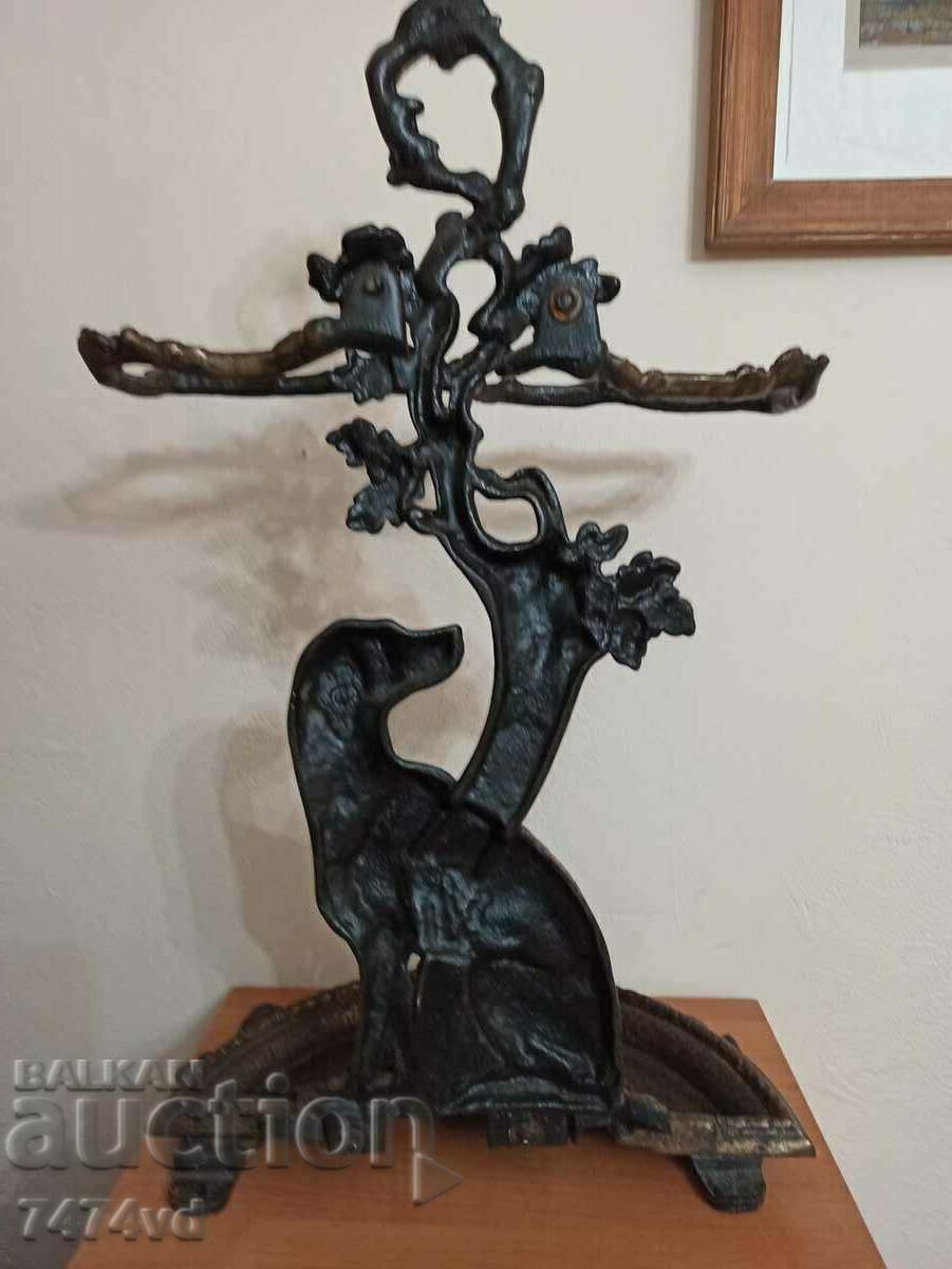 VICTORIAN SOLID CAST IRON UMBRELLA STAND - HOUNDHOUND - 5 VICTORIAN SOLID CAST IRON UMBRELLA STAND - HOUNDHOUND - 5