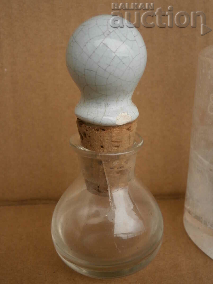 Old medicinal bottle of medicine - 5 Old medicinal bottle of medicine - 5