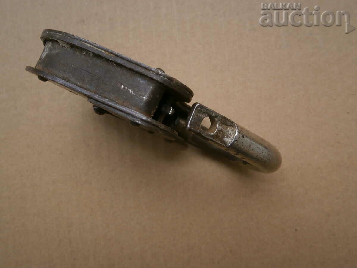 lacătul vechi - 6 lacătul vechi - 6