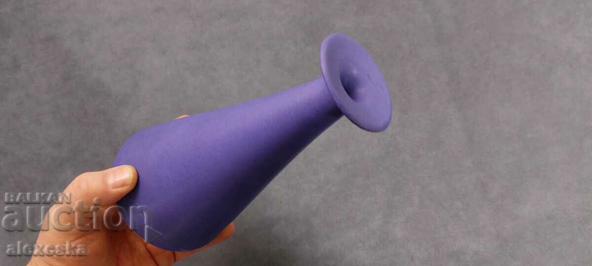 An old ceramic vase - 5 An old ceramic vase - 5