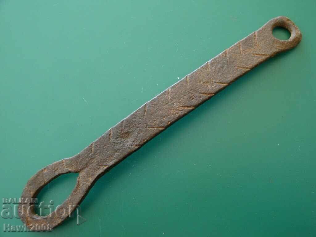 Antique Wrought Iron Latch Lock Mandala Surme for Antique Gate - 6