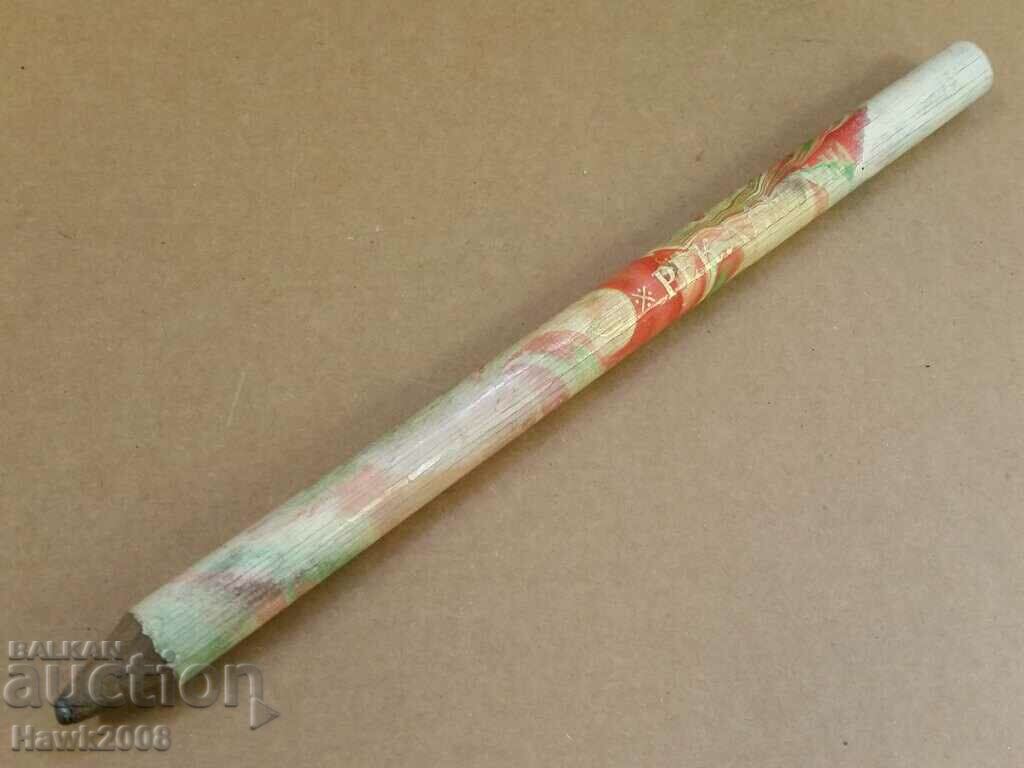 Delivery of A huge and uniquely large wooden Russian pencil Delivery of A huge and uniquely large wooden Russian pencil