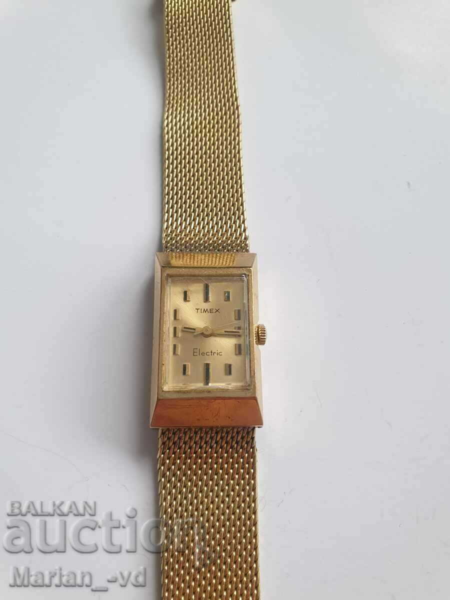 Позлатен дамски часовник Timex Electric