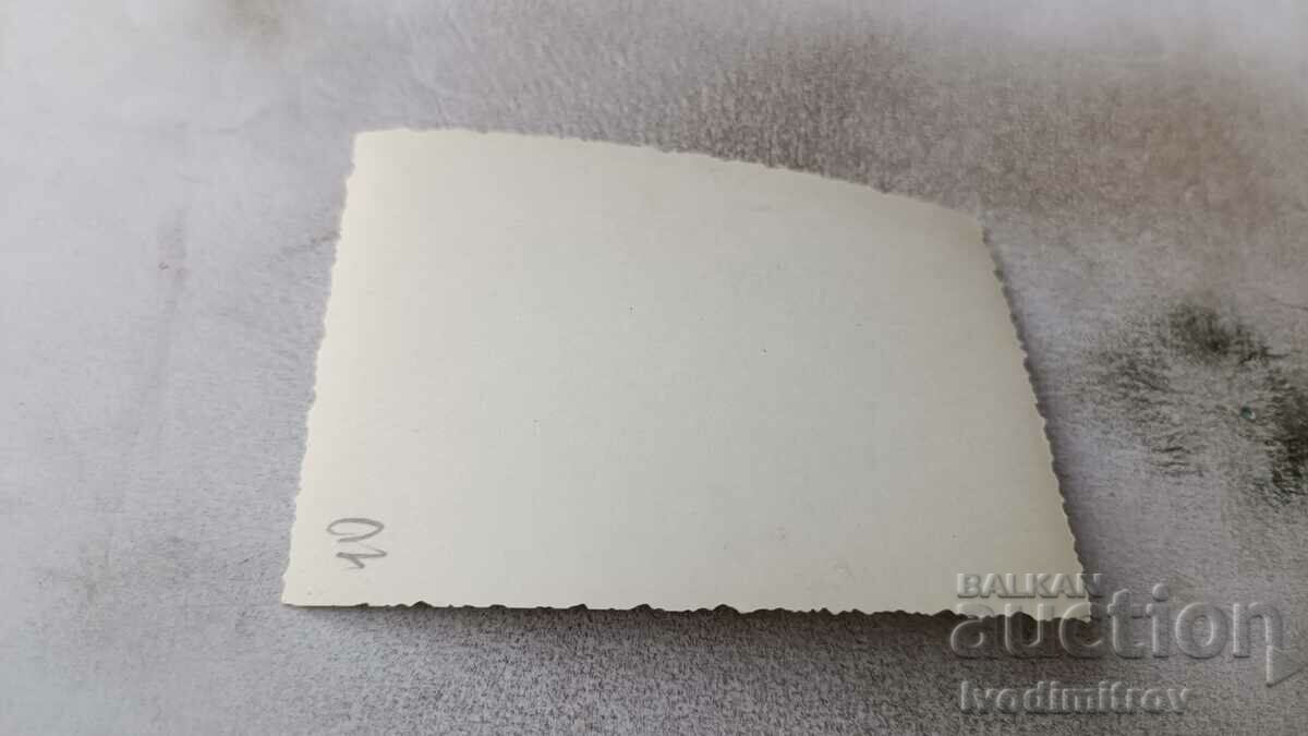 Φωτογραφία Σόφια Δύο άντρες σε έναν περίπατο με τιμή 2.65 BGN | € 1.35 Φωτογραφία Σόφια Δύο άντρες σε έναν περίπατο με τιμή 2.65 BGN | € 1.35