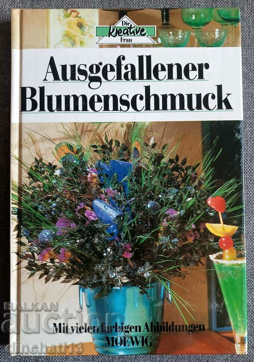 Ausgefallener Blumenschmuck mit vielen farbigen Abbildungen