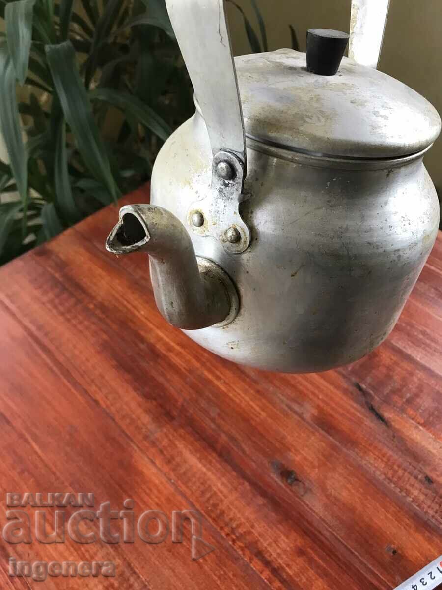 Auction  KETTLE METAL ALUMINUM OLD AND USED HEALTHY