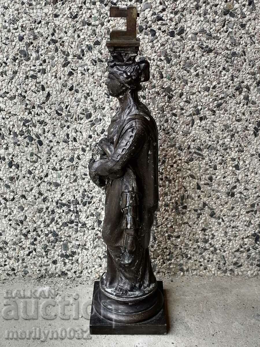 Αγαλματίδιο της θεάς REGUL πλαστικό γλυπτό στις αρχές του 20ου αιώνα με τιμή 420.00 BGN | € 214.74 Αγαλματίδιο της θεάς REGUL πλαστικό γλυπτό στις αρχές του 20ου αιώνα με τιμή 420.00 BGN | € 214.74