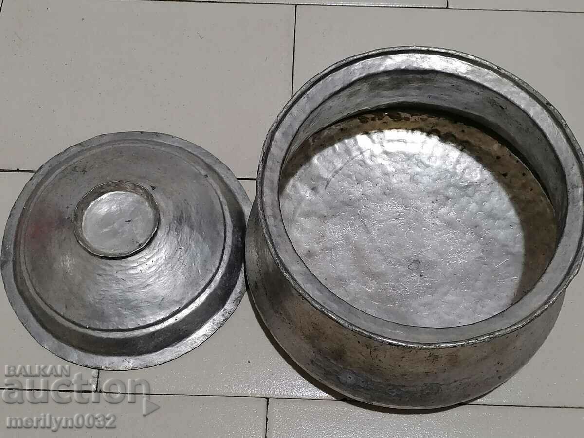 Delivery of Copper pot with lid, copper container, cauldron Delivery of Copper pot with lid, copper container, cauldron