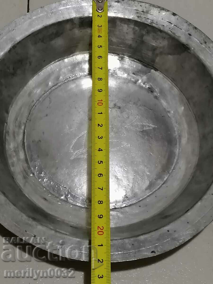 Delivery of Old copper sahan, baker, bowl, plate, tass Delivery of Old copper sahan, baker, bowl, plate, tass